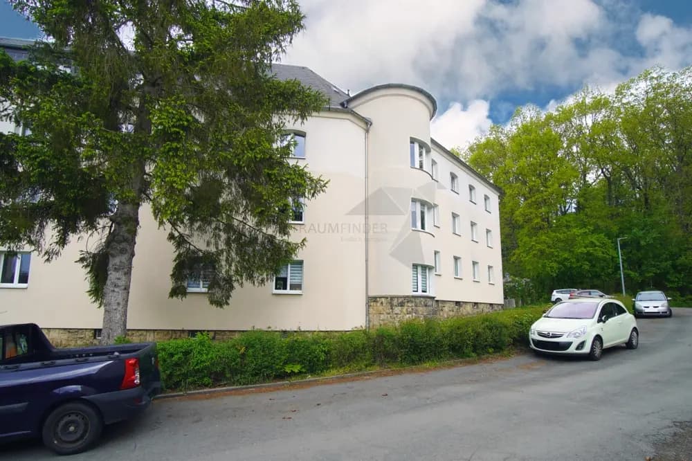 2,5-Raum-Wohnung mit Tageslichtbad direkt am Waldrand